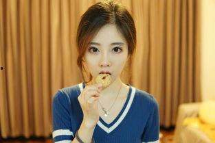 娱乐明星吃瓜主播小说,吃瓜主播与明星的甜蜜较量