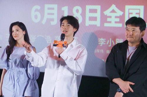 潇洒娱乐吃瓜者微博,揭秘吃瓜者的微博世界