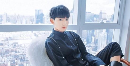 王源吃瓜娱乐圈,娱乐圈吃瓜背后的故事