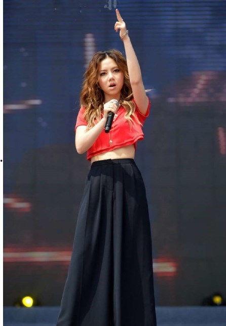 娱乐吃瓜酱邓紫棋,娱乐吃瓜酱的璀璨星光