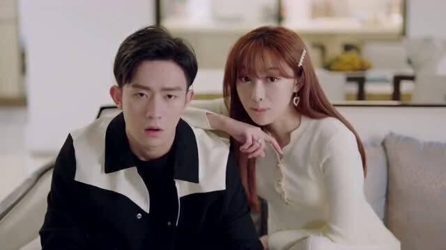 娱乐吃瓜酱情侣吵架视频,娱乐吃瓜酱带你领略甜蜜与火药味的碰撞