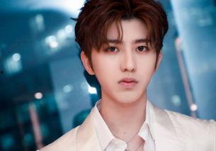 娱乐吃瓜酱蔡徐坤,从偶像到流量王，娱乐吃瓜酱的独家揭秘