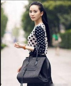 娱乐吃瓜酱服装,揭秘明星时尚穿搭背后的秘密