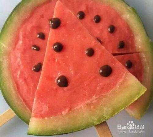 娱乐吃瓜配音怎么制作