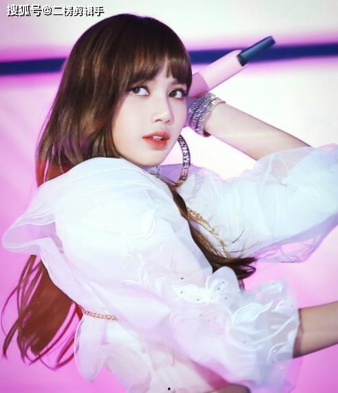 娱乐吃瓜解约女艺人,娱乐圈女艺人华丽转身背后的故事