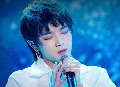 爱豆吃瓜娱乐酱华晨宇