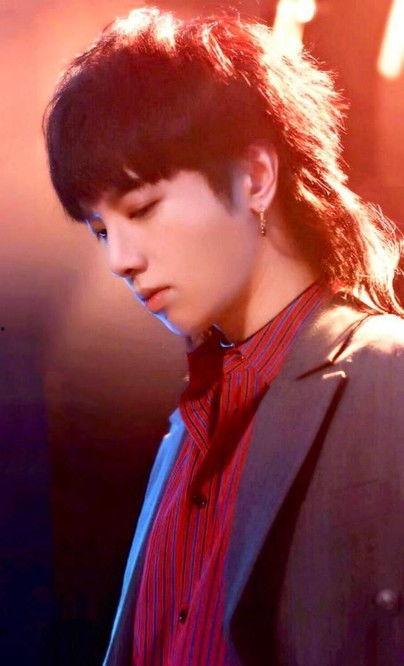 爱豆吃瓜娱乐酱华晨宇